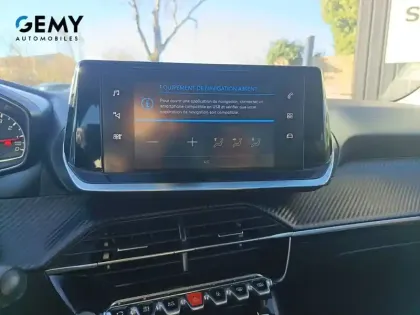 Photo 15 Peugeot 2008  PureTech 100 S&S BVM6