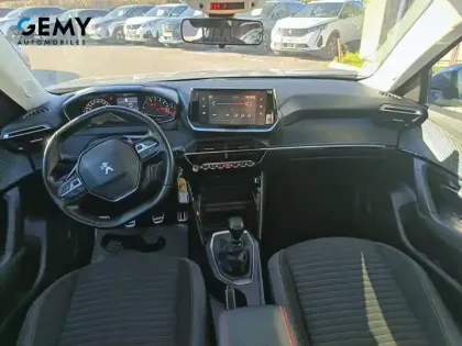 Photo 28 Peugeot 2008  PureTech 100 S&S BVM6