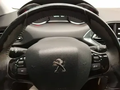 Photo 13 Peugeot 308  1.6 BlueHDi 120ch S&S BVM6