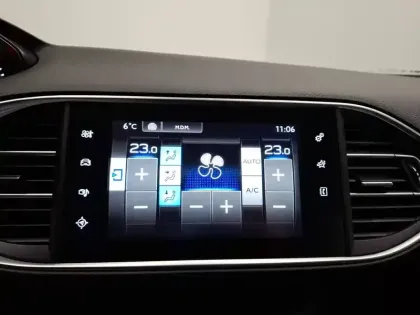 Photo 19 Peugeot 308  1.6 BlueHDi 120ch S&S BVM6