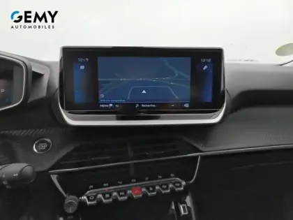 Photo 12 Peugeot 2008  BlueHDi 130 S&S EAT8