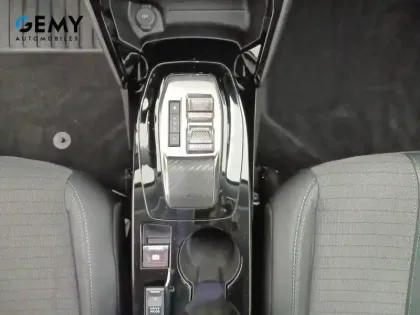 Photo 16 Peugeot 2008  BlueHDi 130 S&S EAT8