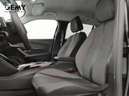 Photo 8 Peugeot 2008  BlueHDi 130 S&S EAT8