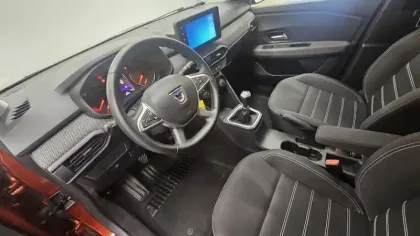 Photo 70 Dacia Jogger  TCe 110 7 places