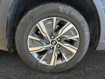 Photo 14 Hyundai Tucson  1.6 T-GDI 230 Hybrid BVA6