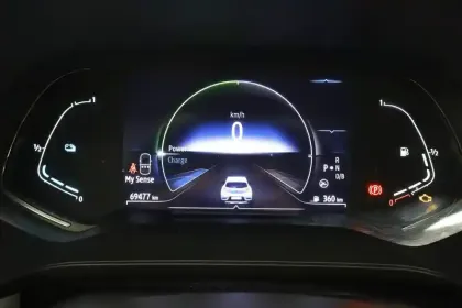 Photo 24 Renault Captur  E-Tech 145 - 21