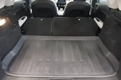 Photo 20 Renault Captur  E-Tech 145 - 21