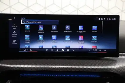 Photo 14 BMW Serie 3 Touring 330e 292 ch BVA8