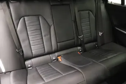 Photo 11 BMW Serie 3 Touring 330e 292 ch BVA8