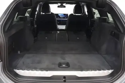 Photo 13 BMW Serie 3 Touring 330e 292 ch BVA8