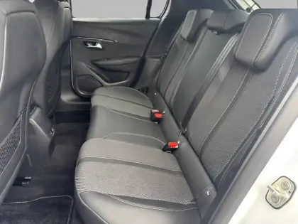 Photo 11 Peugeot 208  Hybrid 100 e-DCS6