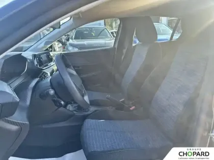 Photo 31 Peugeot 208  PureTech 75 S&S BVM5