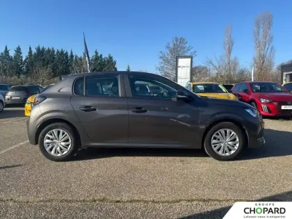 Photo 29 Peugeot 208  PureTech 75 S&S BVM5