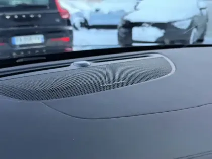 Photo 33 Volvo V60  T6 AWD Hybride Rechargeable 253 ch + 145 ch Geartronic 8