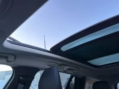 Photo 34 Volvo V60  T6 AWD Hybride Rechargeable 253 ch + 145 ch Geartronic 8