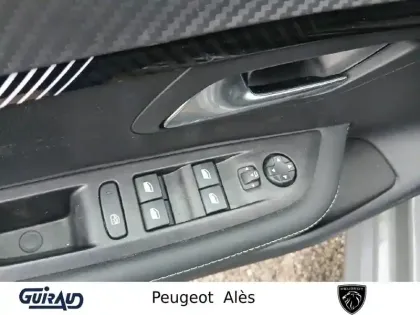 Photo 11 Peugeot 208  Hybrid 110 e-DCS6