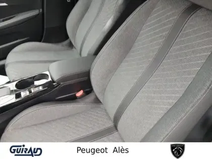 Photo 8 Peugeot 208  Hybrid 110 e-DCS6