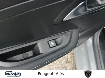 Photo 12 Peugeot 208  Hybrid 110 e-DCS6