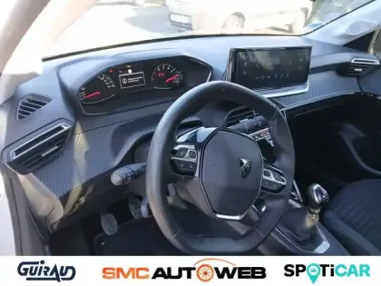 Photo 28 Peugeot 208  PureTech 100 S&S BVM6