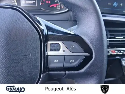 Photo 13 Peugeot 208  PureTech 100 S&S BVM6