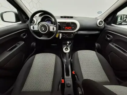 Photo 19 Renault Twingo  III E-Tech