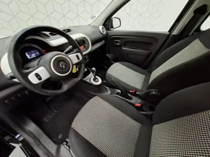 Photo 28 Renault Twingo  III E-Tech