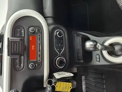 Photo 34 Renault Twingo  III E-Tech