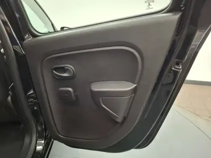 Photo 20 Renault Twingo  III E-Tech