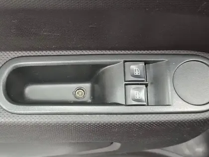 Photo 30 Renault Twingo  III E-Tech