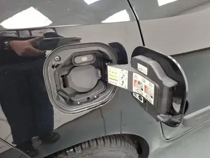 Photo 16 Renault Twingo  III E-Tech