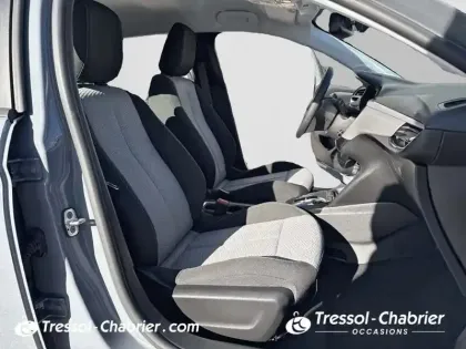 Photo 13 Opel Corsa  Electrique 156 ch & Batterie 51 kWh
