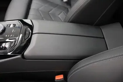 Photo 24 BMW Serie 5 530e PHEV 299 ch BVA8