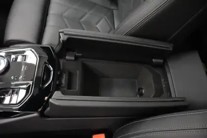 Photo 26 BMW Serie 5 530e PHEV 299 ch BVA8