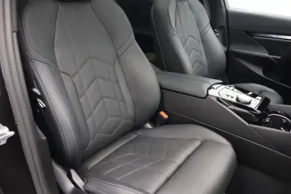 Photo 39 BMW Serie 5 530e PHEV 299 ch BVA8