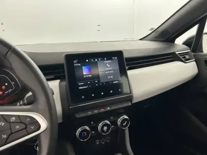 Photo 11 Renault Clio  E-Tech 140 - 21N