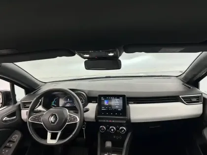 Photo 24 Renault Clio  E-Tech 140 - 21N