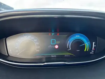 Photo 9 Peugeot 3008  Hybrid 225 e-EAT8