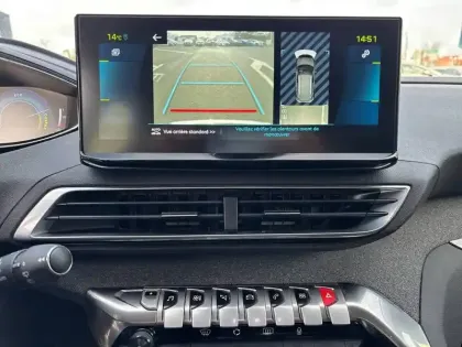 Photo 19 Peugeot 3008  Hybrid 225 e-EAT8