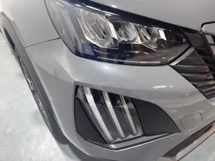 Photo 69 Peugeot 2008  Hybrid 145 e-DCS6