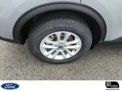 Photo 14 Ford Kuga  2.5 Duratec 190 ch FlexiFuel FHEV E85 Powershift