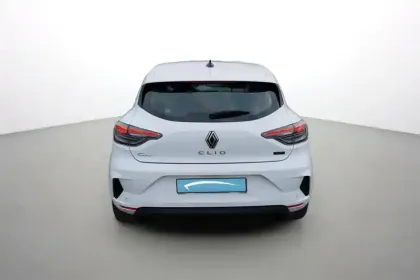 Photo 13 Renault Clio  E-Tech full hybrid 145 ch GSR2