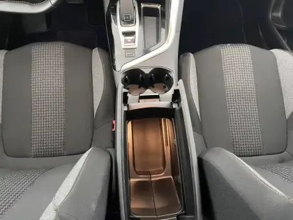 Photo 47 Peugeot 3008  Puretech 130ch S&S EAT8