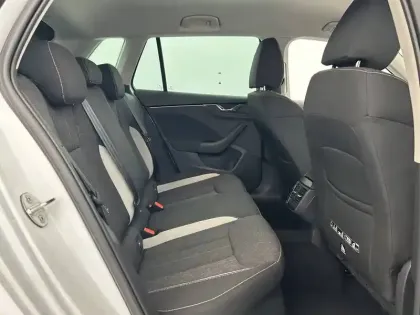 Photo 24 Skoda Kamiq Gén. I Ph1 Style 5