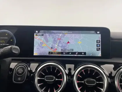 Photo 20 Mercedes Classe A  200 d 8G-DCT