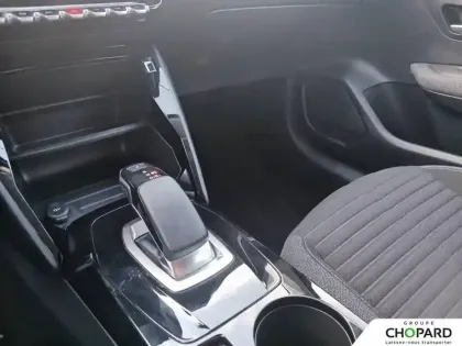 Photo 10 Peugeot 208  Electrique 50 kWh 136ch