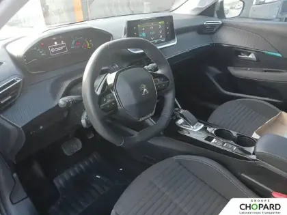 Photo 15 Peugeot 208  Electrique 50 kWh 136ch