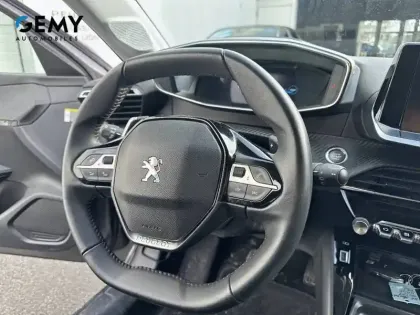 Photo 11 Peugeot 208  PureTech 100 S&S EAT8