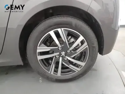 Photo 10 Peugeot 208  PureTech 100 S&S EAT8