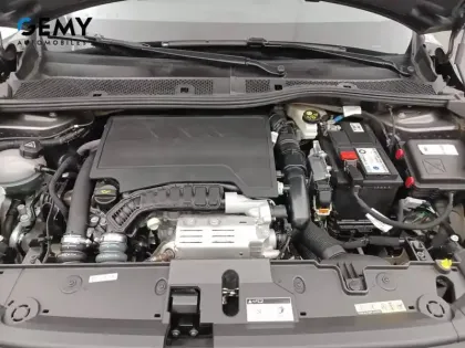 Photo 14 Peugeot 208  PureTech 100 S&S EAT8