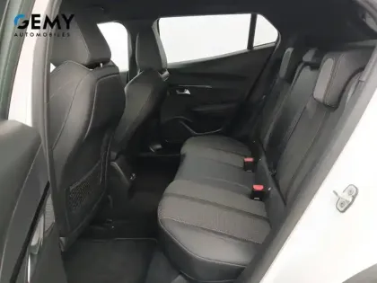 Photo 26 Peugeot 2008  BlueHDi 130 S&S EAT8